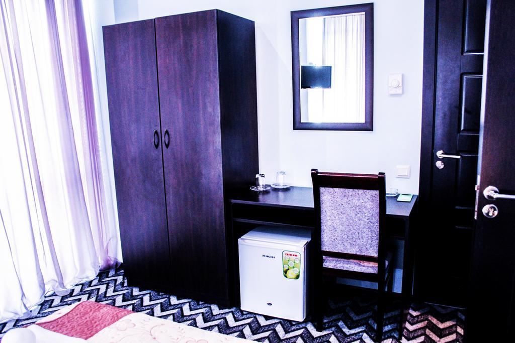Hotel Royal Georgia Tbilisi Zimmer foto