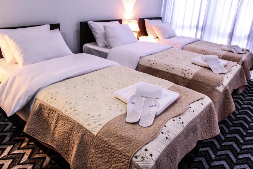 Hotel Royal Georgia Tbilisi Zimmer foto