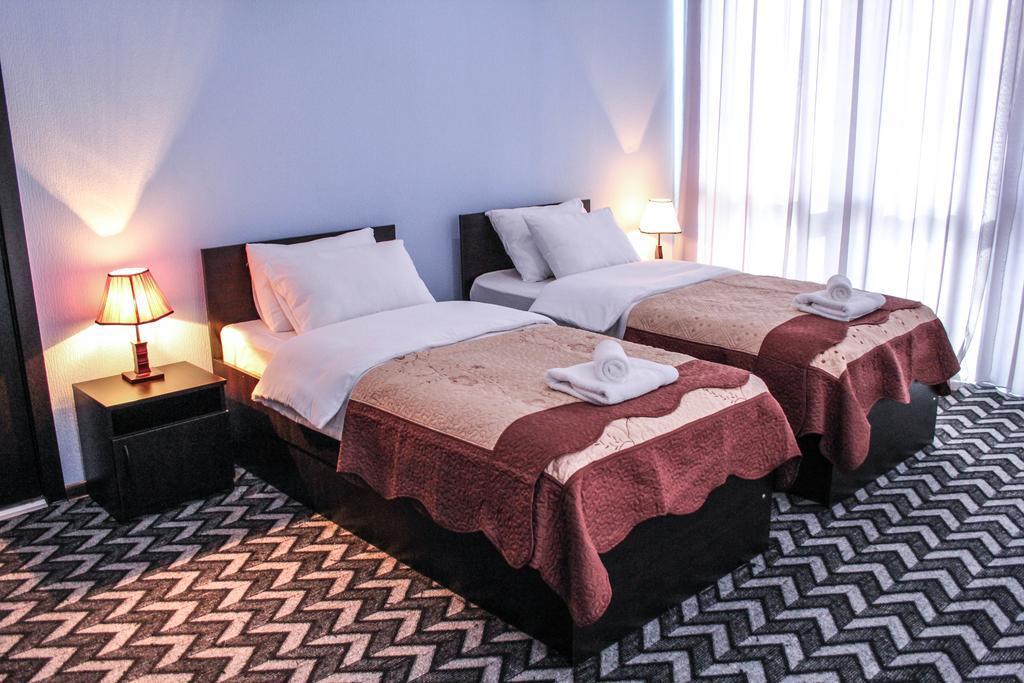 Hotel Royal Georgia Tbilisi Zimmer foto